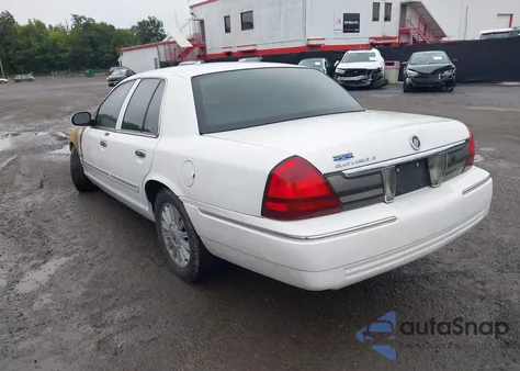 2010 Mercury Grand Marquis Ls (Fleet Only) из США, поврежденный, VIN 2MEBM7FVXAX602186